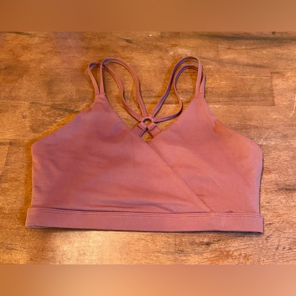 ✨Core 10 Spectrum Studio Strappy Back Light Support Yoga Sports Bra✨ NWT - Picture 3 of 16